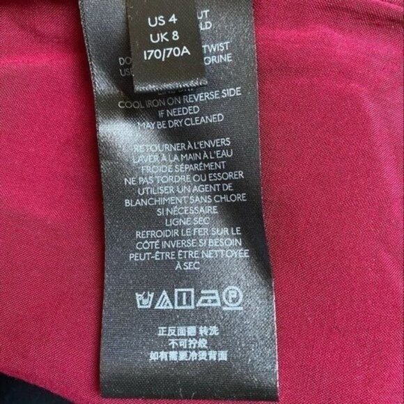 Anthropologie Roxanna Velvet Mini Skirt in Burgundy Size 4 NWOT - Picture 7 of 9